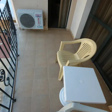 Appartamento Menada Avalon